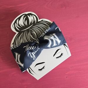 NY Yankees Top Knot Headband